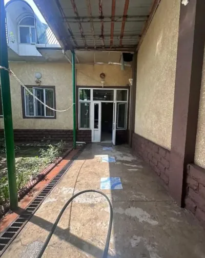 1-этажный, 3 комнатный дом, 130 м², Фирдавси