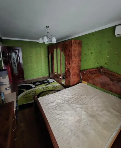 4-комн. квартира, 4 этаж, 100м², Сино