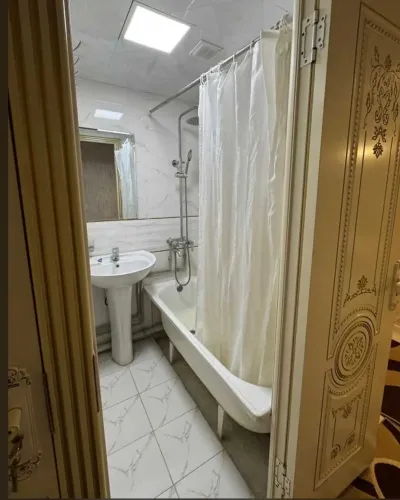 3-комн. квартира, 3 этаж, 70м², 102 мкр