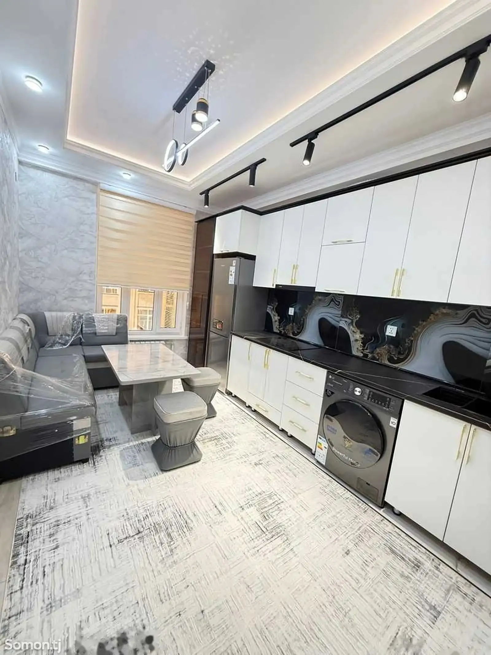 2-комн. квартира, 5 этаж, 60м², 82мкр