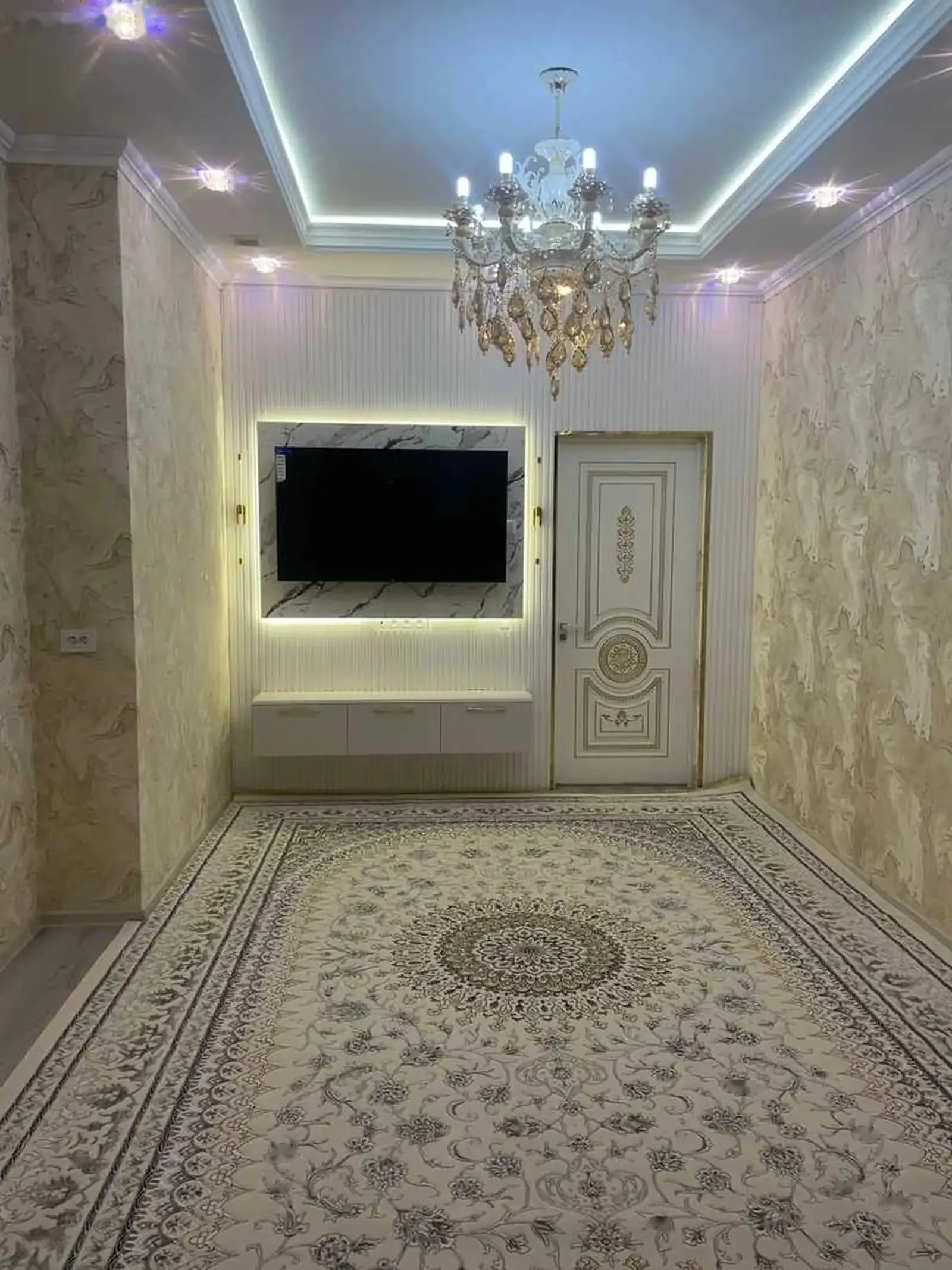 2-комн. квартира, 11 этаж, 68м², Евари Молодёжный