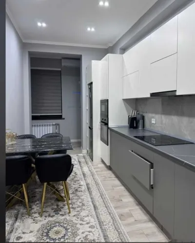 2-комн. квартира, 16 этаж, 90м², Шохмансур