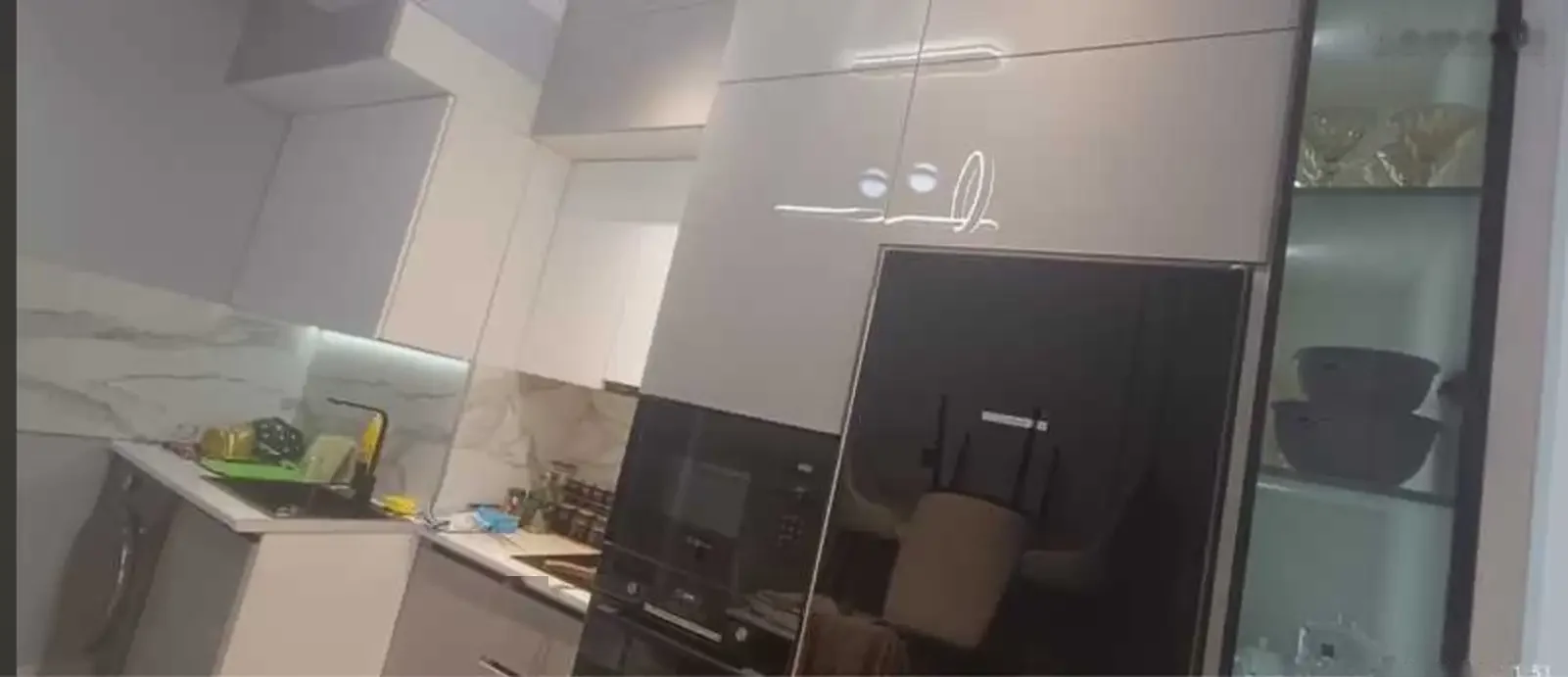 3-комн. квартира, 9 этаж, 90м², Шохмансур танка
