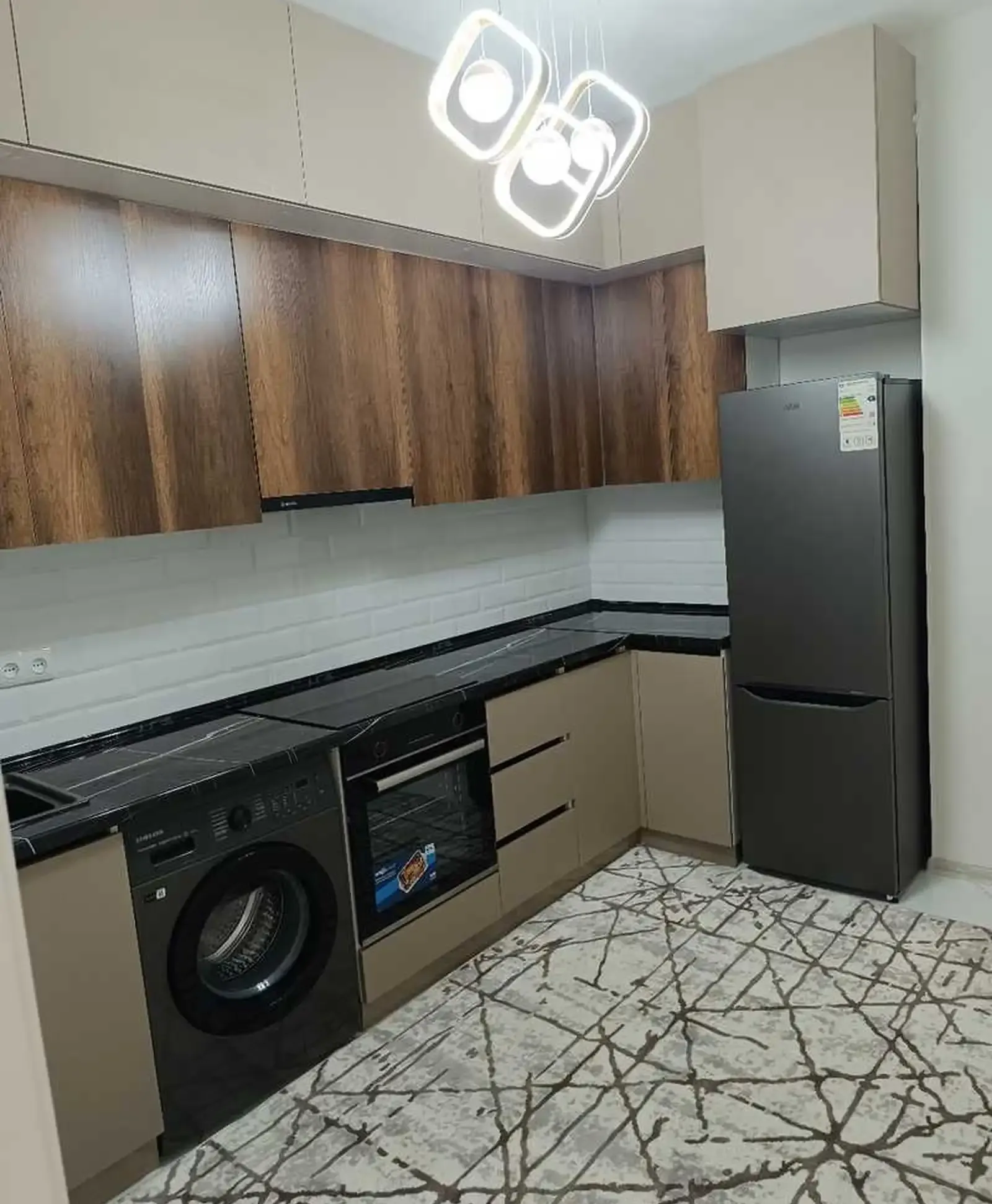 2-комн. квартира, 11 этаж, 65м², 91 мкр