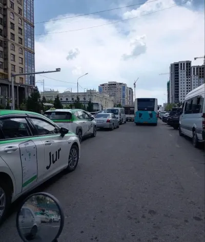 2-комн. квартира, 18 этаж, 62 м², Мехргон