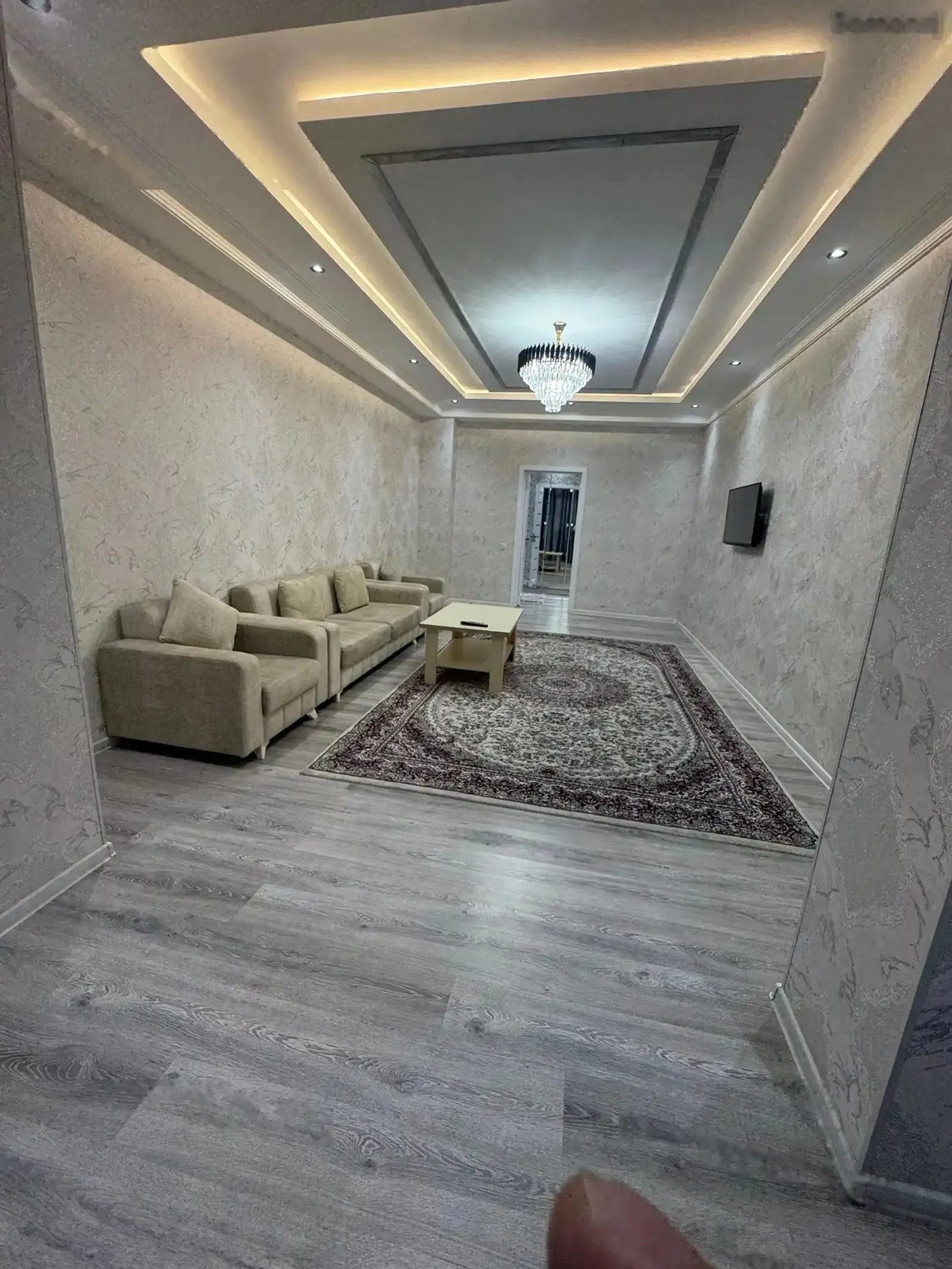 2-комн. квартира, 2 этаж, 110м², Исмоили Сомони, кучаи Шодмони
