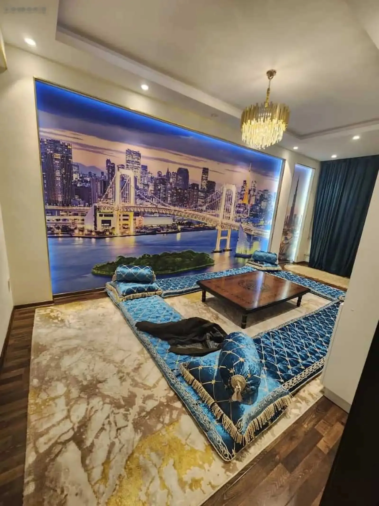 2-комн. квартира, 12 этаж, 72м², чордома