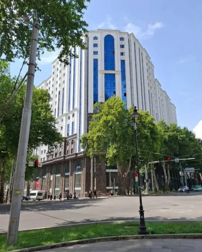 2-комн. квартира, 11 этаж, 102 м², Исмоили Сомони Северный
