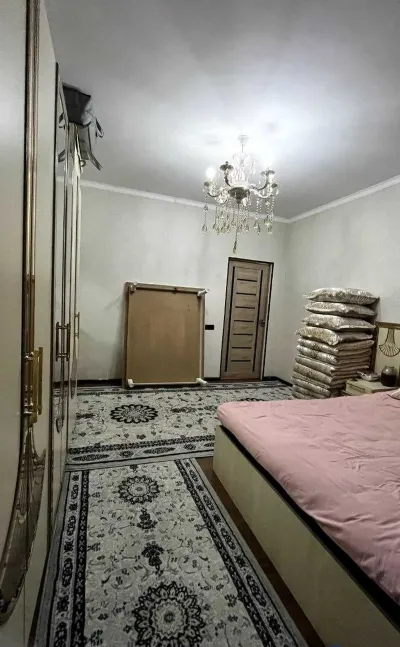 2-комн. квартира, 2 этаж, 52 м², Фирдавси