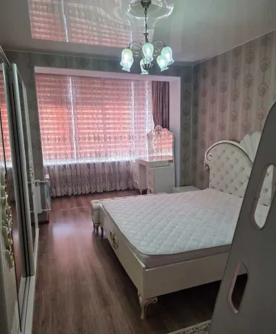 3-комн. квартира, 2 этаж, 76 м², сино