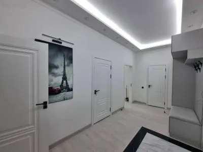 2-комн. квартира, 12 этаж, 90м², дом печати