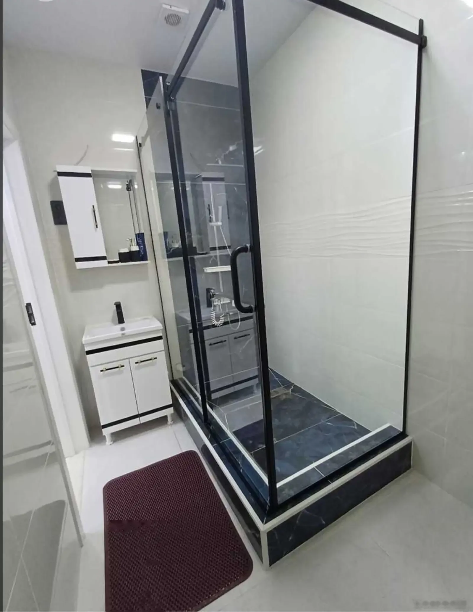 3-комн. квартира, 12 этаж, 80м², 82-мкр