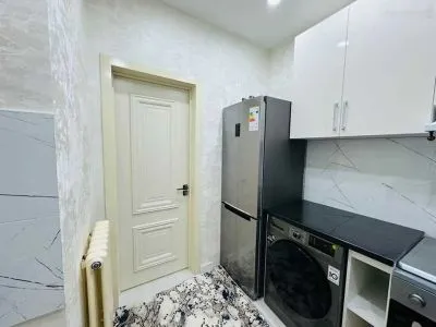 2-комн. квартира, 3 этаж, 74м², Лохути