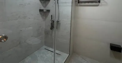 2-комн. квартира, 11 этаж, 74 м², 104 микрорайон