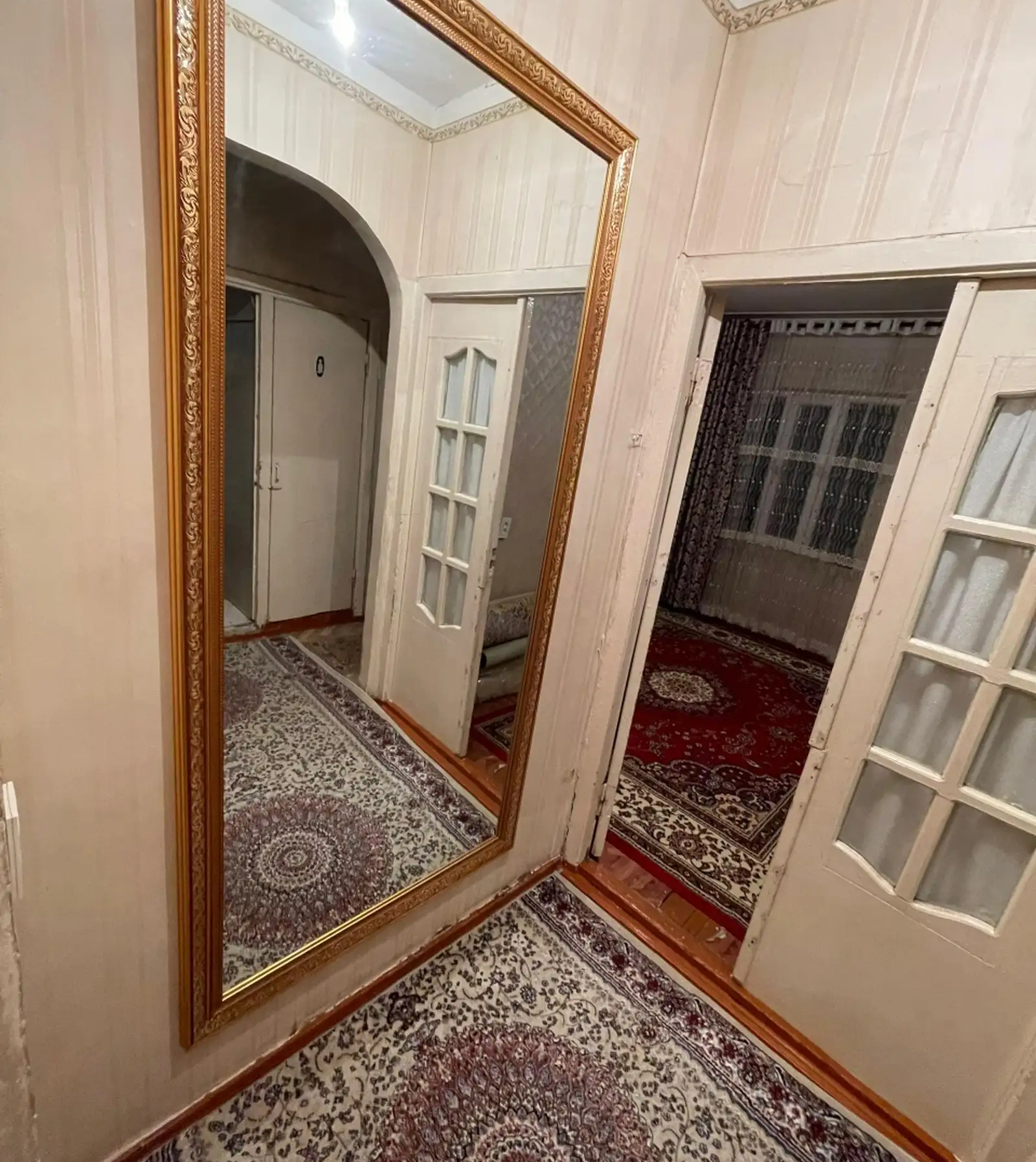 3-комн. квартира, 1 этаж, 75м², Сино, 104 мкр