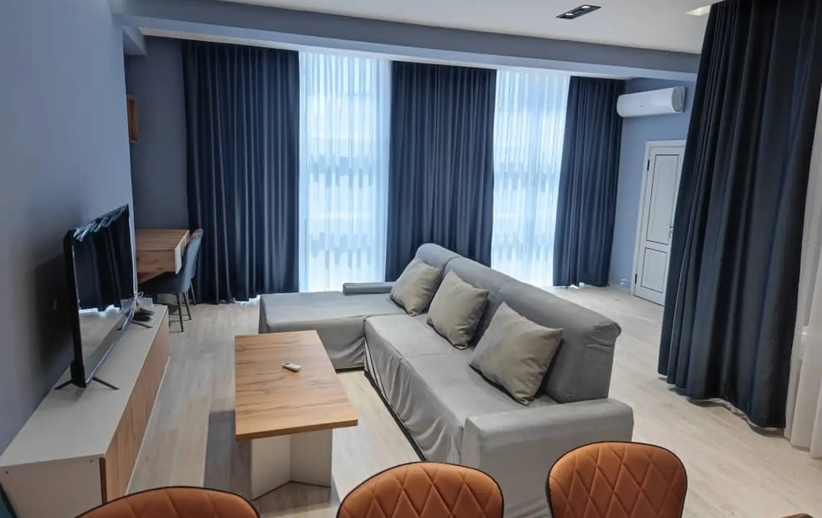 1-комн. квартира, 5 этаж, 50 м², Садбарг дом книжный мир Гелос
