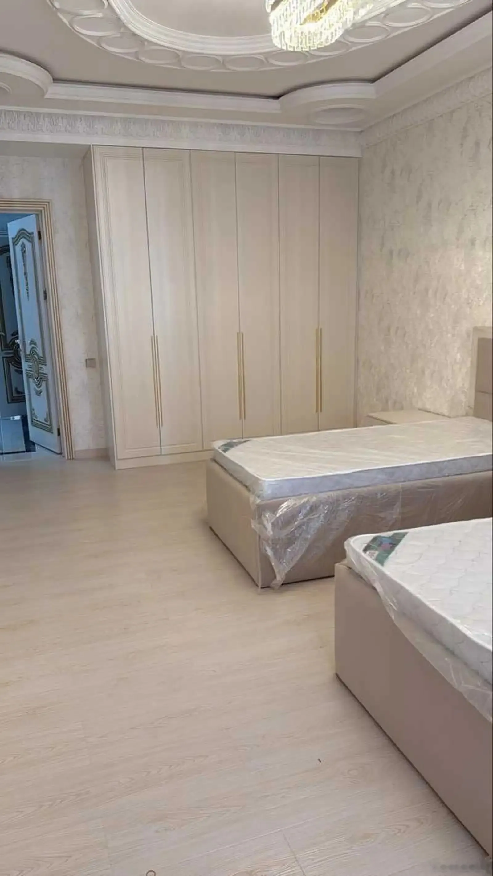 3-комн. квартира, 12 этаж, 150м², овир