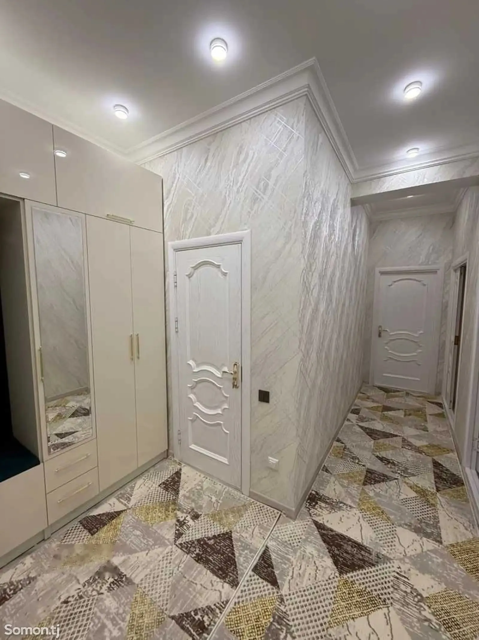2-комн. квартира, 6 этаж, 75м², Сафо