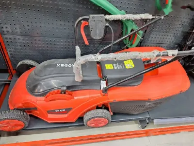 Электрическая газонокосилка Rodex