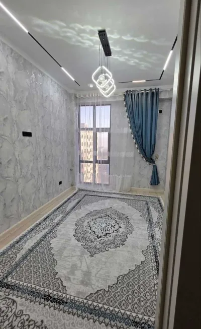 3-комн. квартира, 3 этаж, 104м², Айни 65