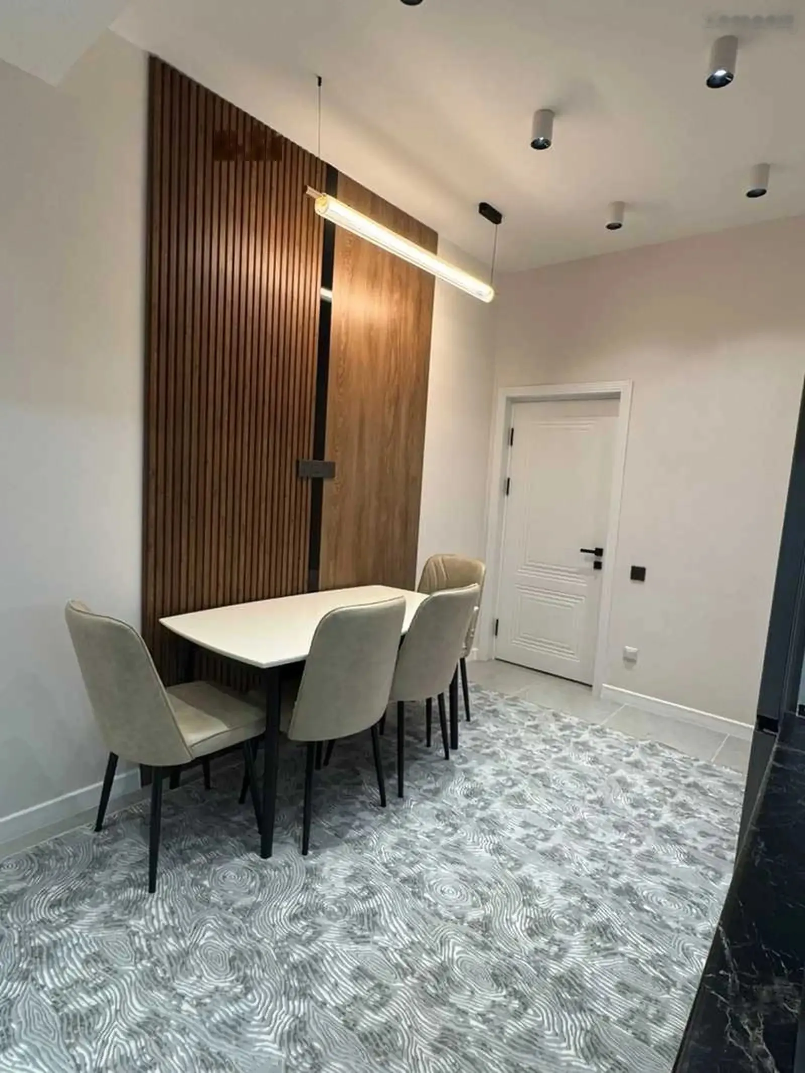 2-комн. квартира, 8 этаж, 60м², Текстиль