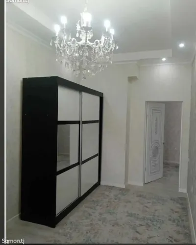 2-комн. квартира, 11 этаж, 63м², сино
