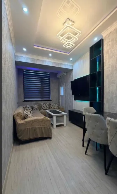 2-комн. квартира, 15 этаж, 70м², Сомони