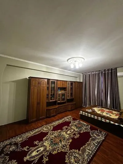 2-комн. квартира, 5 этаж, 90м², 82мкр доми чикен