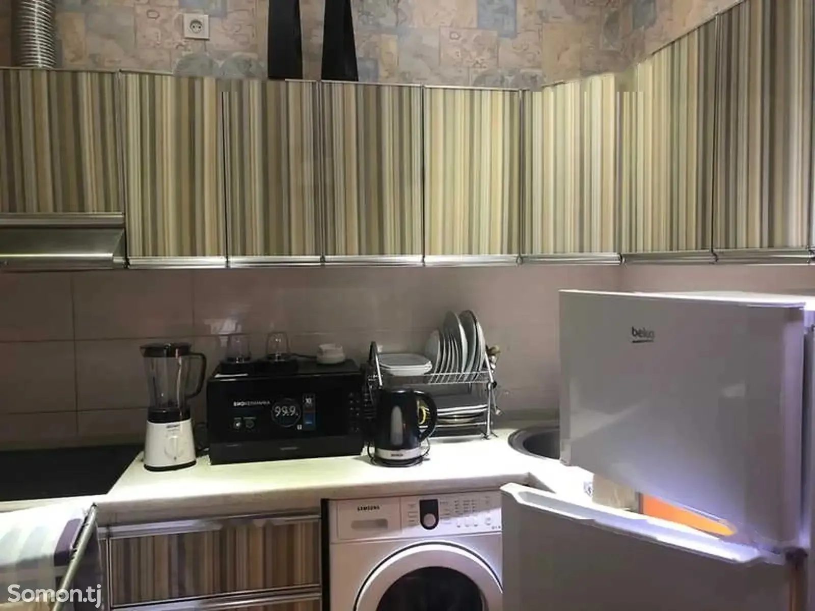 2-комн. квартира, 12 этаж, 70м², ориентир парламент