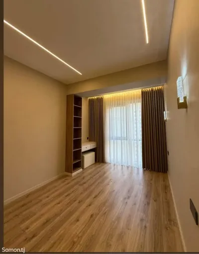 2-комн. квартира, 11 этаж, 72м², Шохмансур