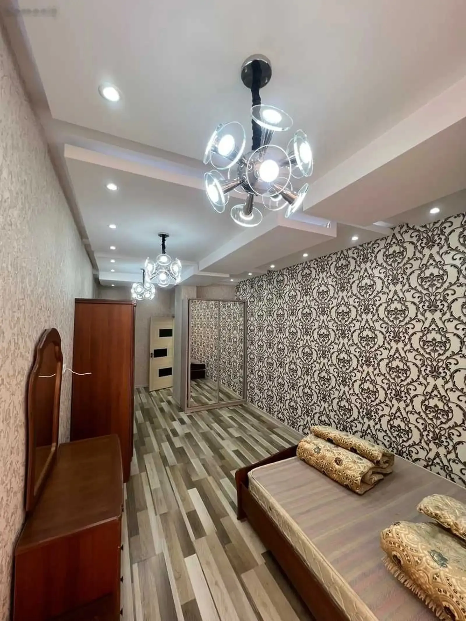 2-комн. квартира, 4 этаж, 100м², казинои саидшо б