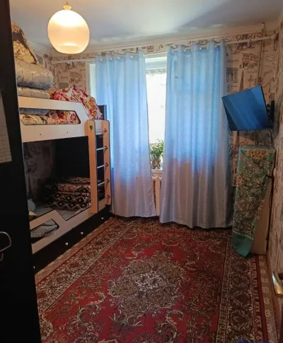 4-комн. квартира, 3 этаж, 80 м², Сино, Испечак