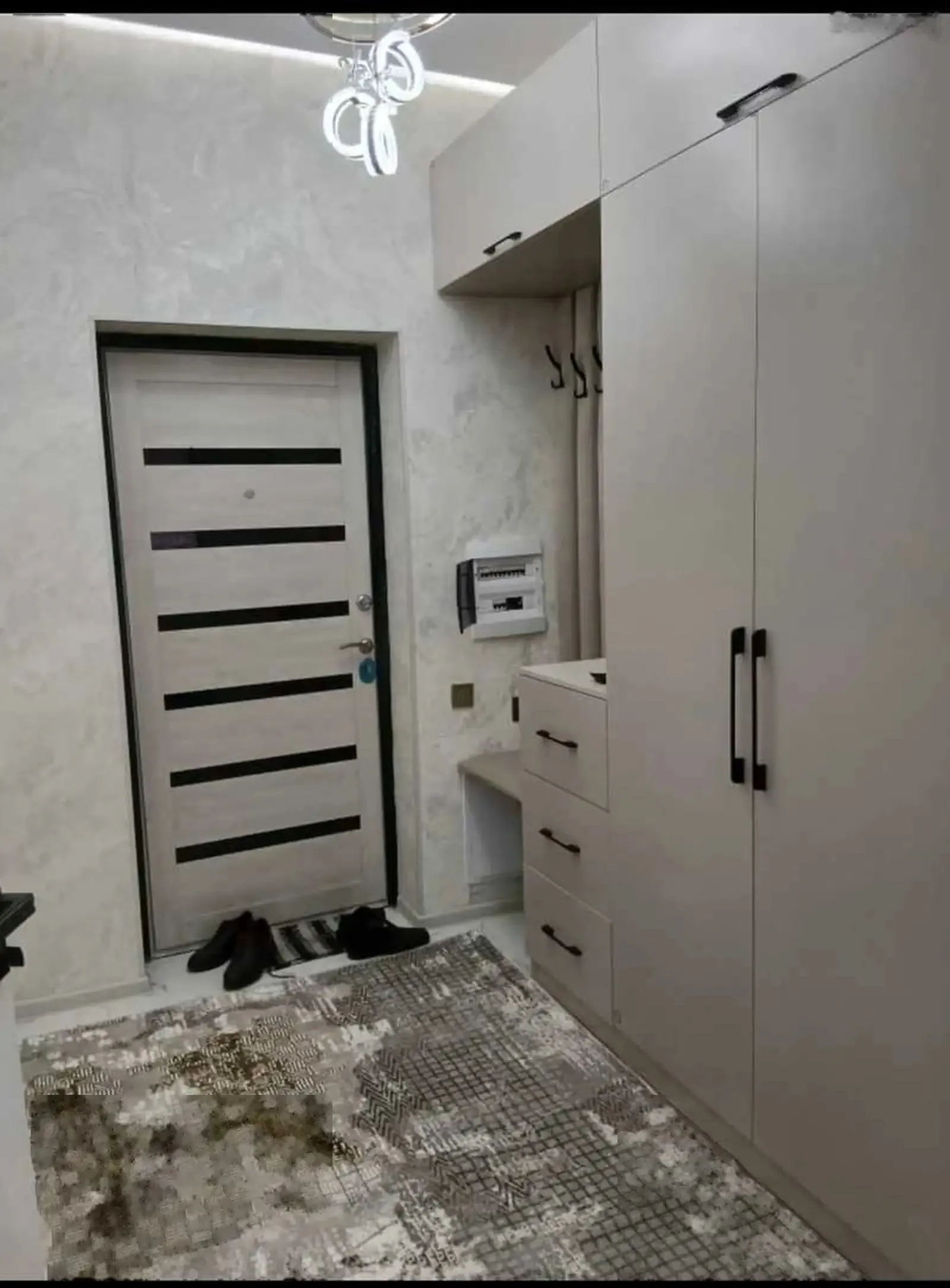 3-комн. квартира, 3 этаж, 90м², И.Сомони ру ба руй Султонбей