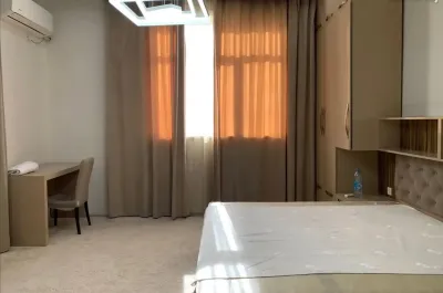 3-комн. квартира, 10 этаж, 140 м², 82 мкр