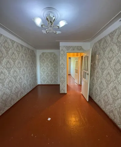 2-комн. квартира, 2 этаж, 54 м², 63мкр