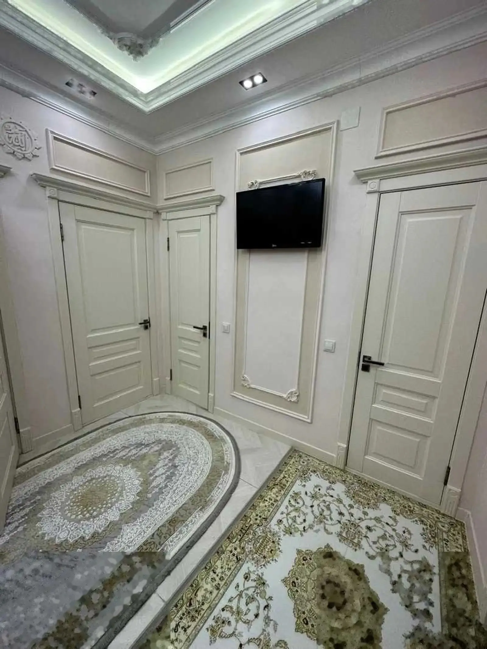 2-комн. квартира, 8 этаж, 68м², Айни 46/2, скорый