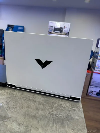 Ноутбук AMD Ryzen 7-8845HS/RAM 16GB DDR5/NVMe 1TB/RTX 4060 8GB/15.