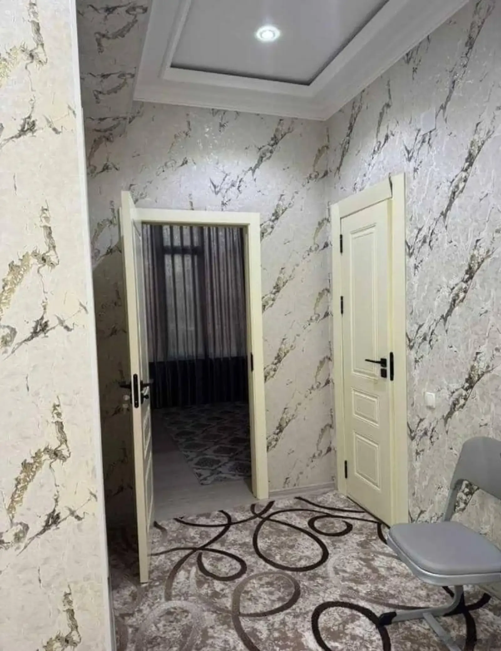 2-комн. квартира, 2 этаж, 65м², 18 микрорайон