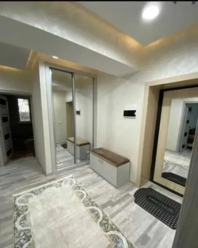 3-комн. квартира, 2 этаж, 70 м², 84 мкр