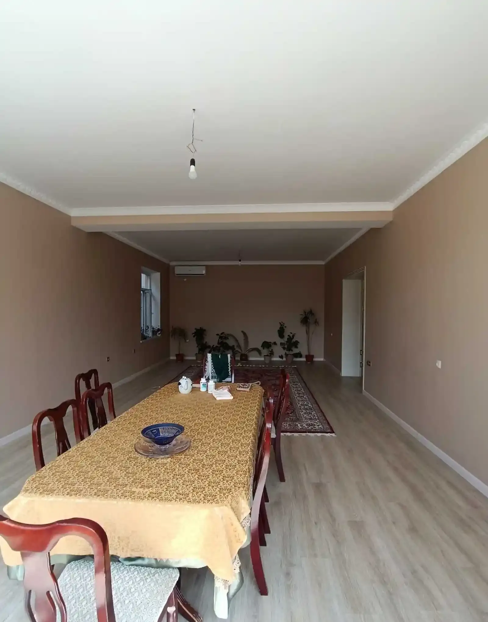 4-этажный, 17 комнатный дом, 986 м², Карамова