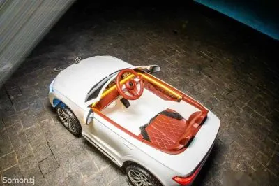 Детский электромобиль