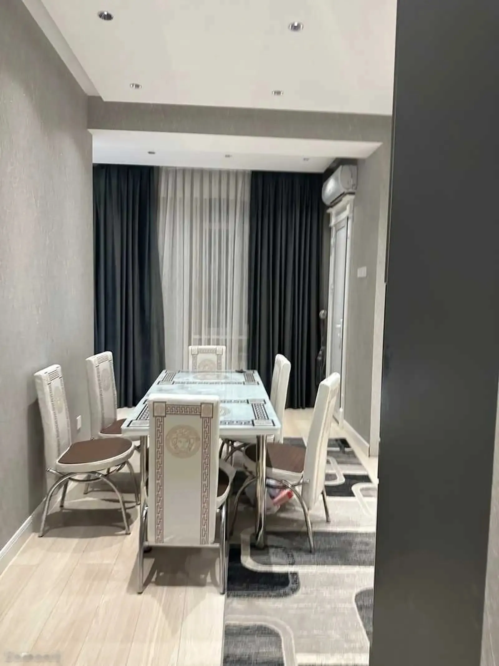 3-комн. квартира, 10 этаж, 115м², Садбарг, доми Гелос
