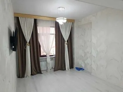 2-комн. квартира, 17 этаж, 85м², шохмансур кучаи хусейнзода