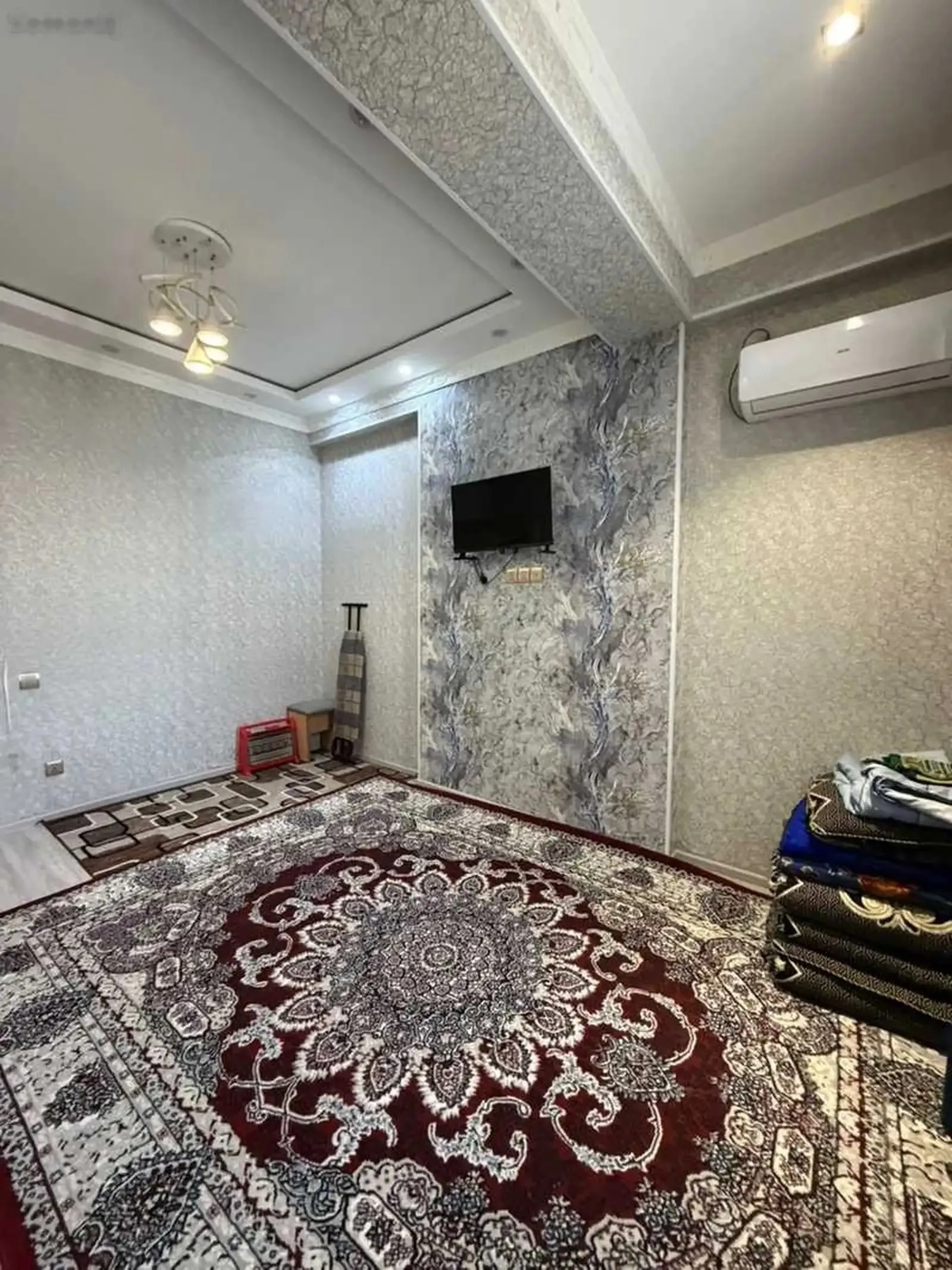 2-комн. квартира, 14 этаж, 55м², напротив бурак