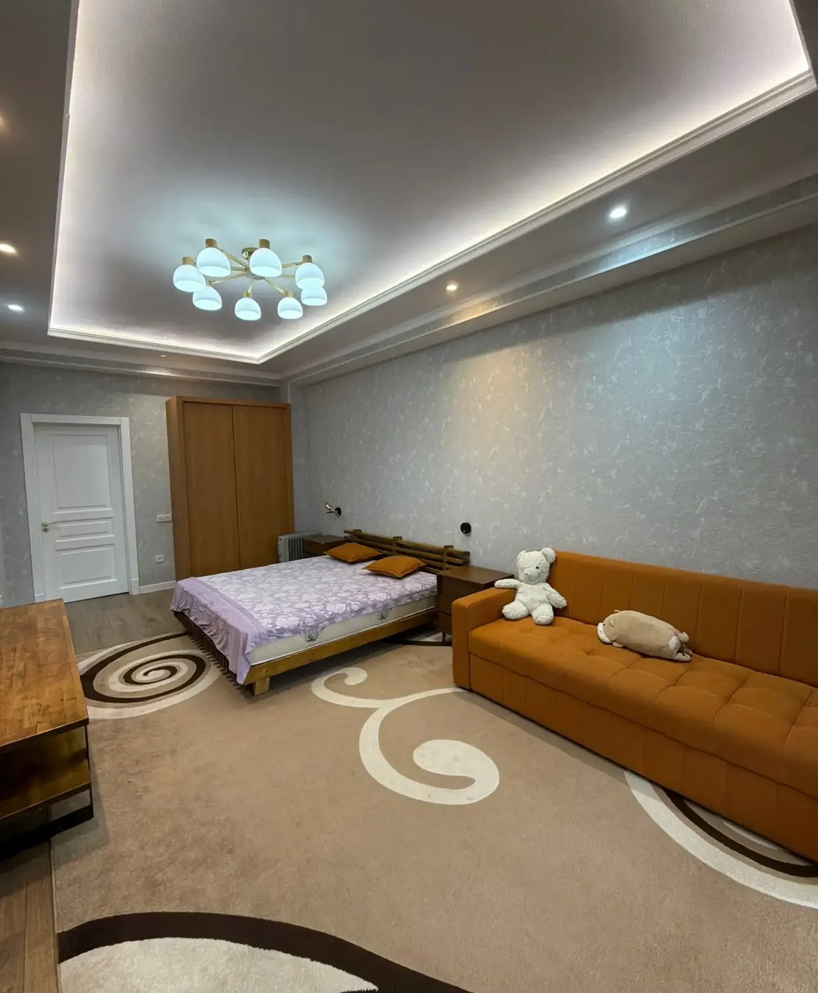 2-комн. квартира, 13 этаж, 95м², Овир/Гранд Отель