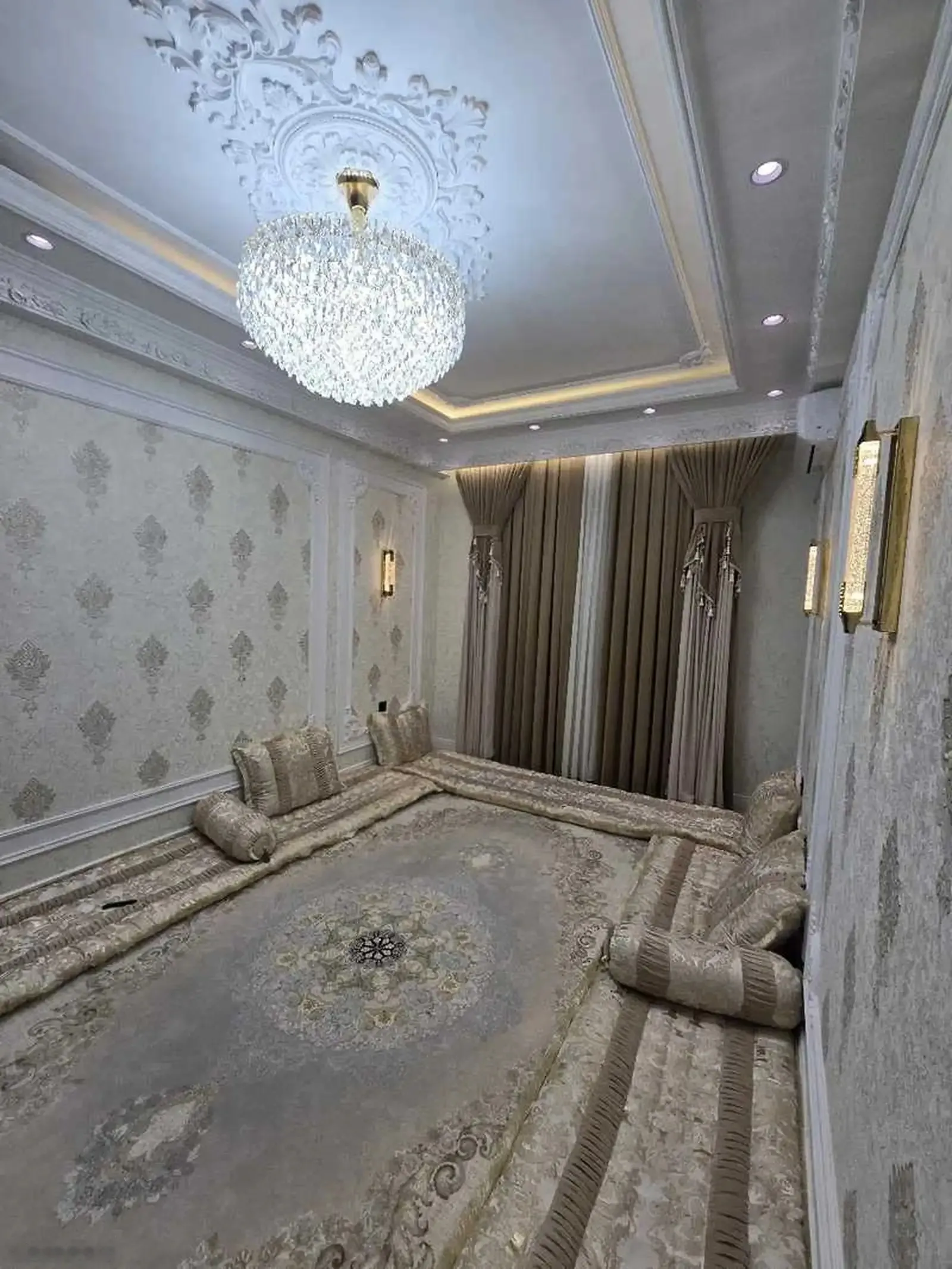 2-комн. квартира, 3 этаж, 70м², чорахаи Чал чам