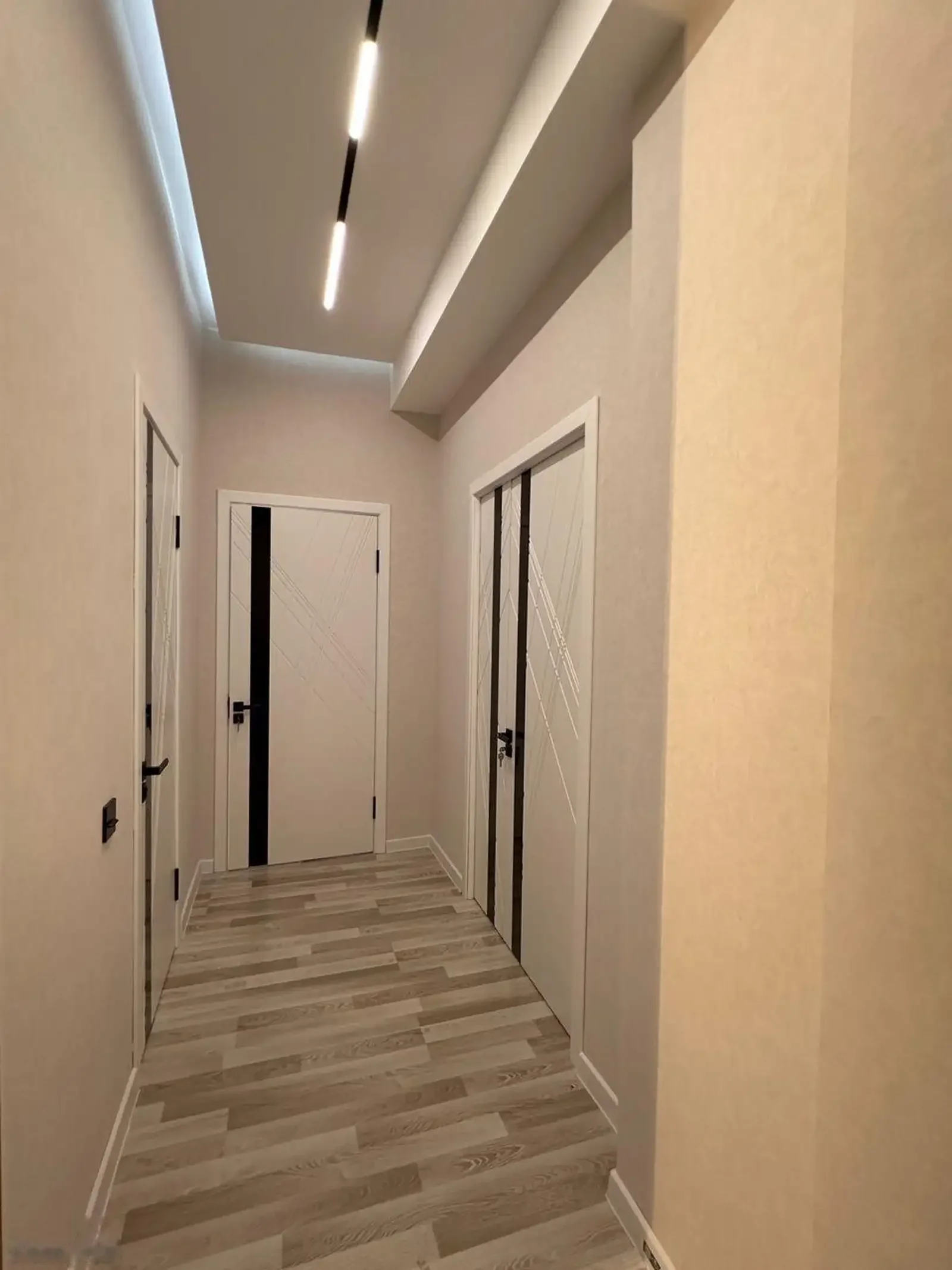 2-комн. квартира, 10 этаж, 70м², 82 мкр