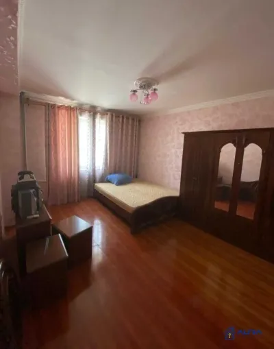3-комн. квартира, 3 этаж, 88м², Сино