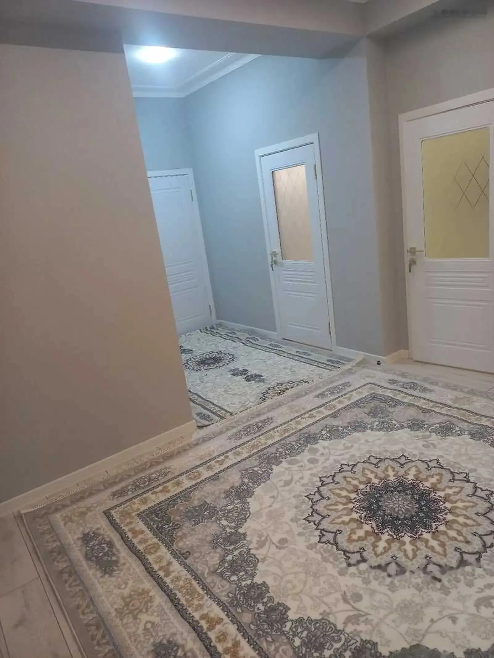 2-комн. квартира, 8 этаж, 80м², Пайкари 82мкр