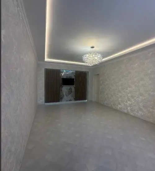 2-комн. квартира, 5 этаж, 90 м², Исмоили Сомонӣ
